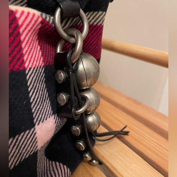 Juicy Couture Plaid Handbag and Wallet Set - Picture 10 of 14